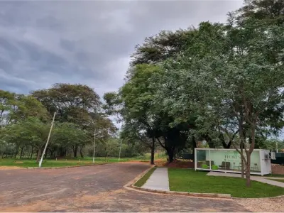 Terreno à venda em condomínio fechado Floresta, Villa Elisa 3