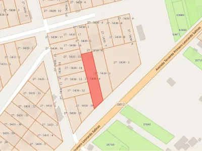 Terreno en venta en Barrio Colinas de Thompson, Capiatá | 646 m² 2