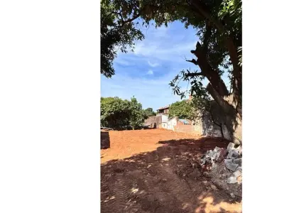 Land for sale in Barrio Hipódromo, Asunción 4