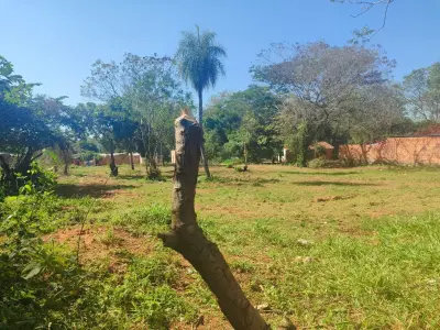 Terreno à venda no Barrio J, Capiatá 2