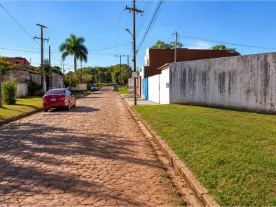 Terreno en venta en Barrio Kennedy, Encarnación 3