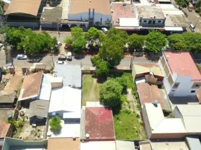 Terreno à venda no Bairro La Blanca, Ciudad del Este 2