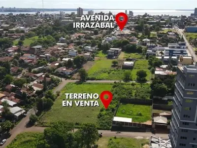 Land for sale in La Paz neighborhood, Encarnación 4