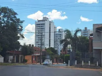 Terreno en venta en Barrio Las Carmelitas, Asunción 2