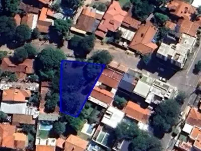 Terreno à venda no Barrio Las Lomas, zona Casa Rica, Assunção 3