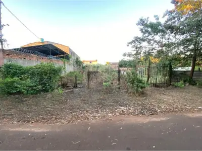 Terreno à venda no Barrio Pablo Rojas, Ciudad del Este 4