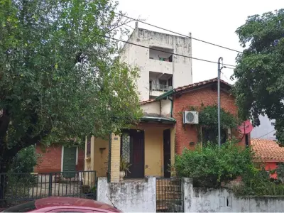 Terreno en venta en barrio Pettirossi, Asunción 2