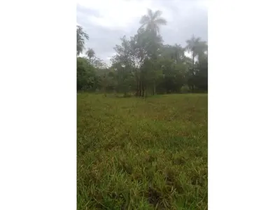 Terreno à venda no Barrio San Blas, Caacupé 2