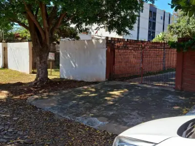 Terreno en venta en Barrio San José, Ciudad del Este 2