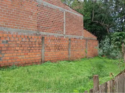 Land for sale in Santa María neighborhood, Encarnación 4