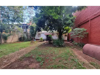 Terreno en venta en Barrio Villa Bancaria, Ciudad del Este 2