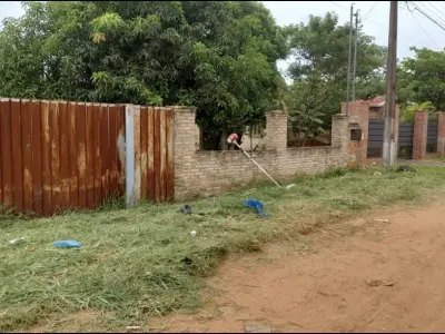 Terreno à venda no bairro Yca'a, Luque 2