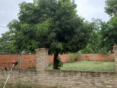 Terreno à venda no bairro Yca'a, Luque 4