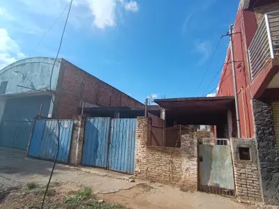 Terreno en venta en Bernardino Caballero, Asunción 3