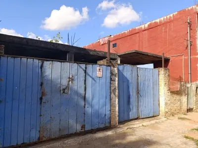 Terreno en venta en Bernardino Caballero, Asunción 4