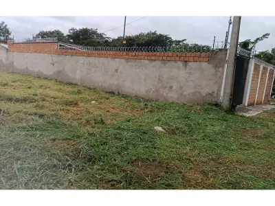 Terreno à venda em Caaguazú, Ñemby, 360 m² 4