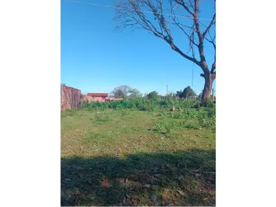 Terreno à venda em Cambyretá Centro, Itapúa 4