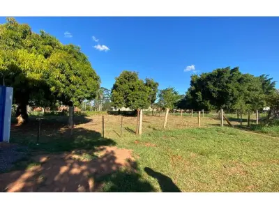 Terreno à venda em Cañada Garay, Luque 3