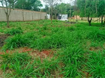 Terreno à venda em Cañada Garay, Luque 2