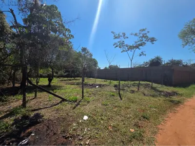 Terreno à venda em Cañada Garay, Luque 4