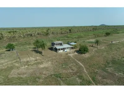 Terreno à venda em Carmelo Peralta, Alto Paraguai 2