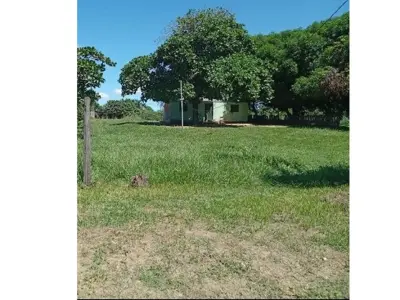 Terreno en venta en Carmelo Peralta con vista al río 3