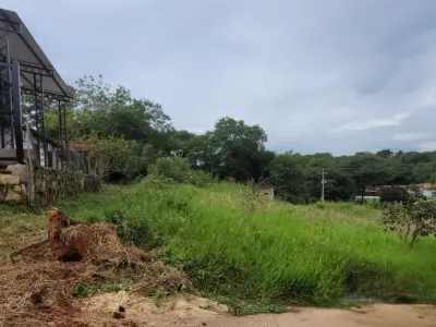 Terreno en venta en Colinas de Thompson, Capiatá | 360 m² 2