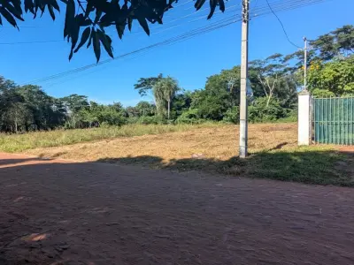 Terreno à venda em Colonia Thompson, Ypané 3