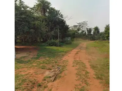 Terreno à venda em Colonia Thompson, Ypané 3