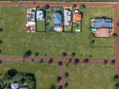 Land for sale in Condominio Ayres del Este 4