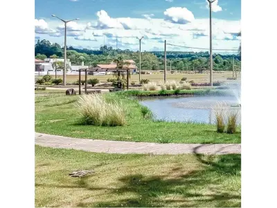 Terreno en venta en Condominio Cerrado La Trinidad, Encarnación 2