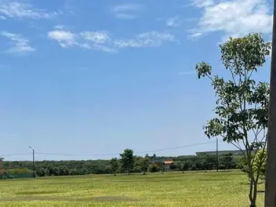 Terreno en venta en condominio con Crystal Lagoon, Hernandarias 2