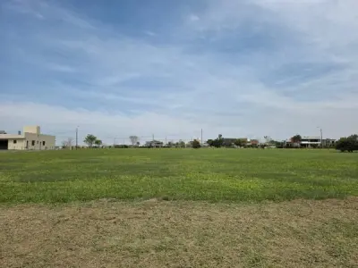 Land for sale at Costa del Lago Condominium, Hernandarias 4