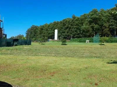 Terreno en venta en condominio Costa del Lago, Hernandarias – 604 m² 4