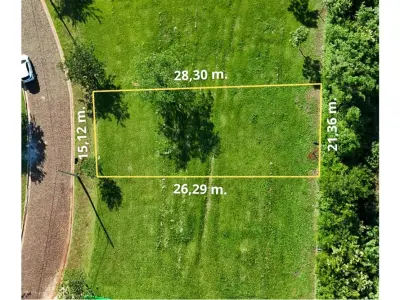 Land for sale in La Trinidad Condominium, Encarnación 4