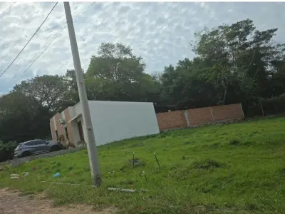Terreno en venta en condominio Los Mangales, Luque 4