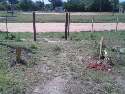Terreno à venda em Costa Azul, Limpio 4