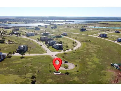 Terreno en venta en Costa del Lago, Hernandarias 5