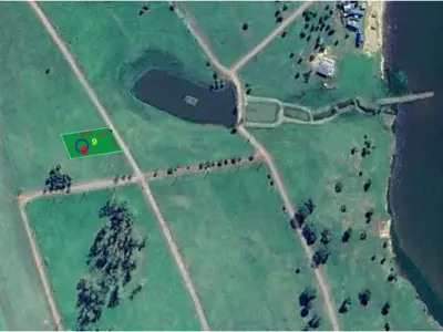 Terreno en venta en Country Paraqvaria, Carmen del Paraná 3