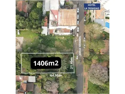 Terreno en venta en el barrio Catedral, Encarnación 4