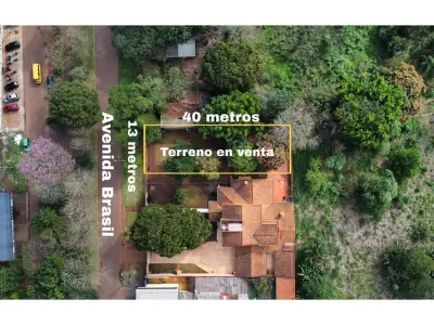 Terreno en venta en el centro de Hernandarias 3