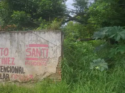 Terreno à venda no centro de Luque — 360 m² 2
