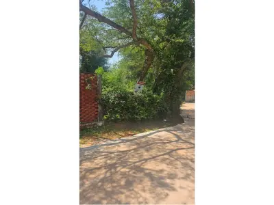 Terreno à venda no centro de Mariano Roque Alonso 3