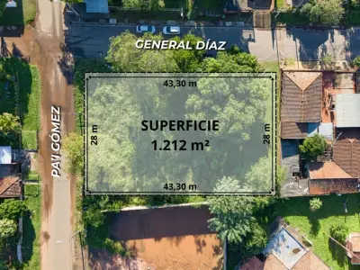 Terreno en venta en el centro de Paraguarí, 1.212 m² 2