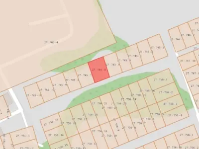 Terreno en venta en el centro de Villa Elisa 2
