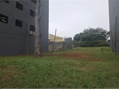 Terreno en venta en Encarnación, Itapúa 2