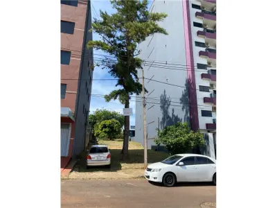 Terreno en venta en Encarnación, Itapúa 3