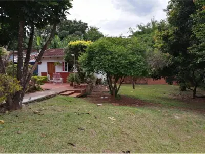 Terreno à venda em Encarnación, Itapúa 4