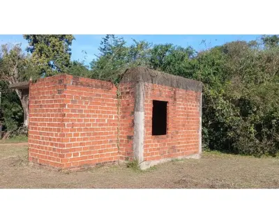 Terreno en venta en Encarnación, Itapúa 4