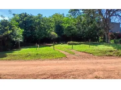 Terreno en venta en Encarnación, Itapúa 3